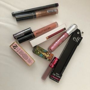 NWT 10 ten 2019 Full lipsticks! (worth $20 each)😍